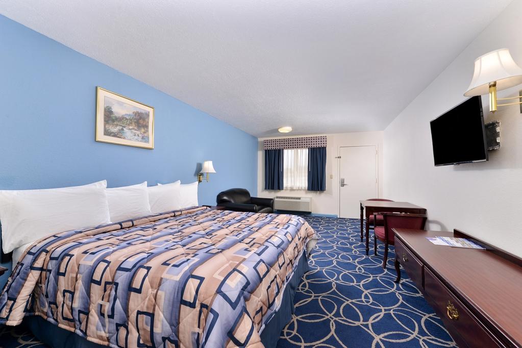 Americas Best Value Inn And Suites Houston/Northwest Brookhollow Quarto foto